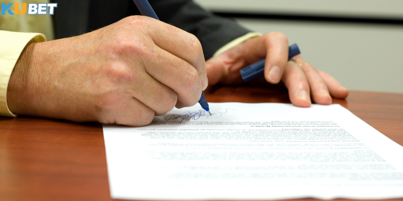 Trách nhiệm của người dùng đối với thông tin cung cấp